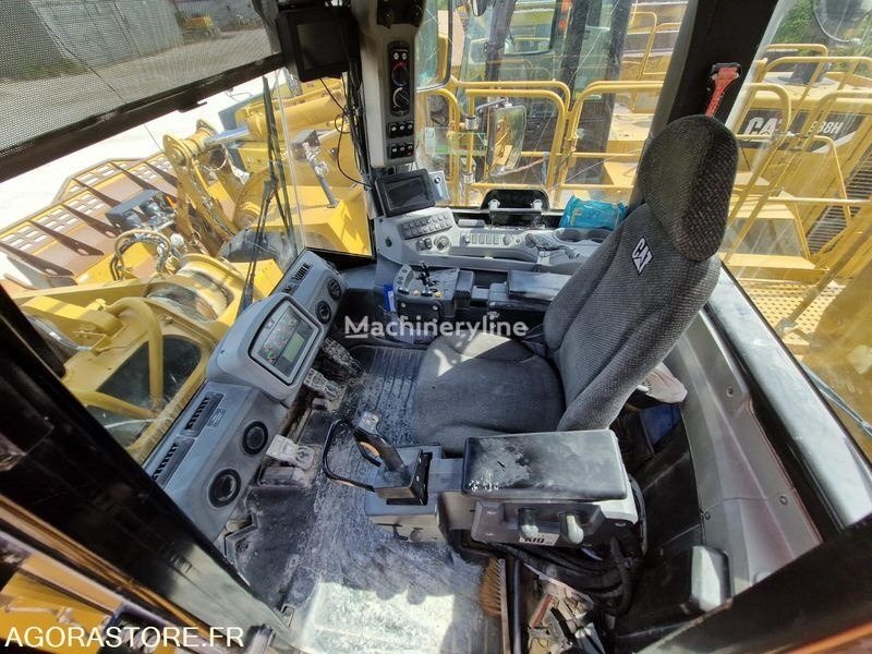 Wheel loader Caterpillar 988k