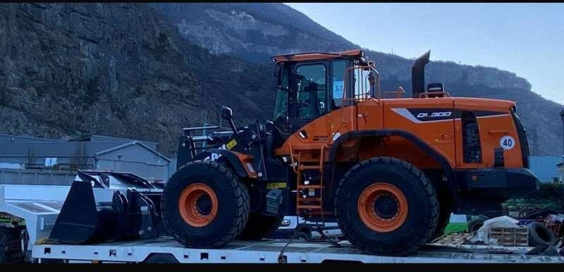 Wheel loader Doosan DL300