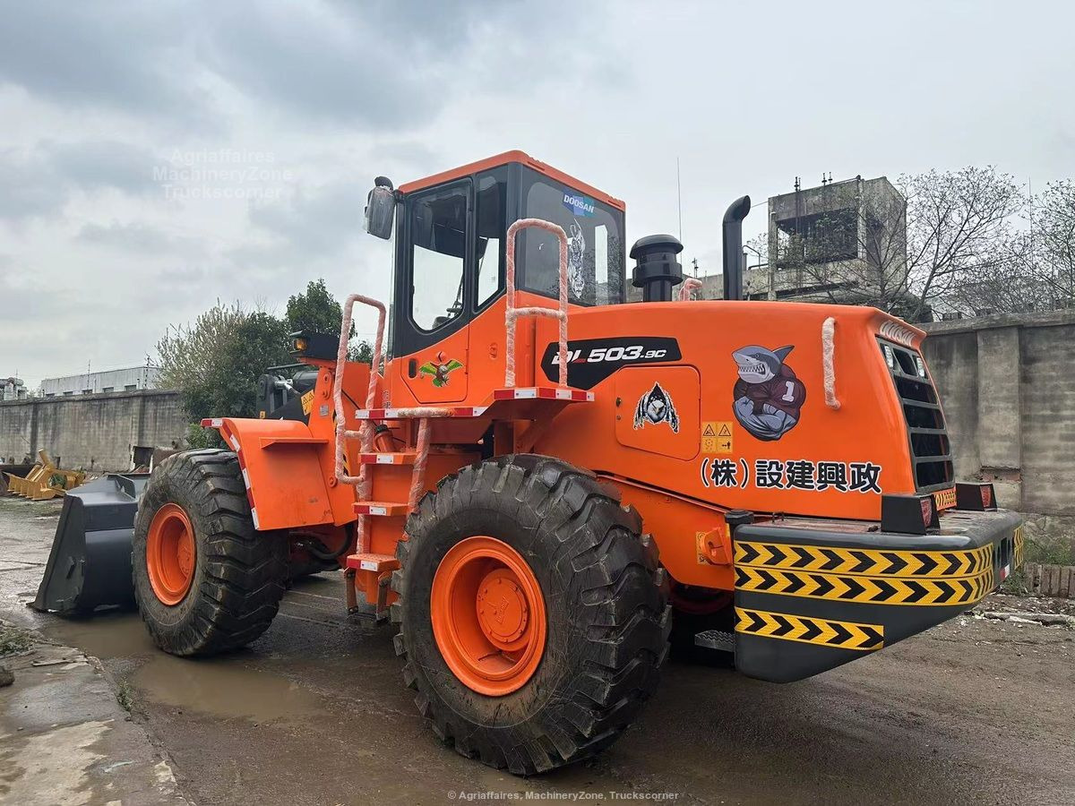 Wheel loader Doosan DL503