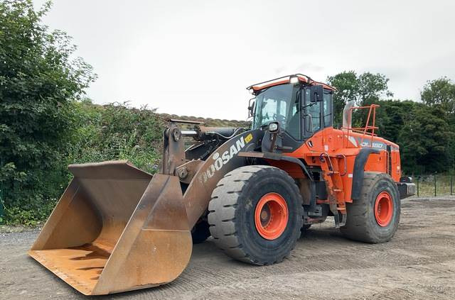 Wheel loader Doosan DL550-5