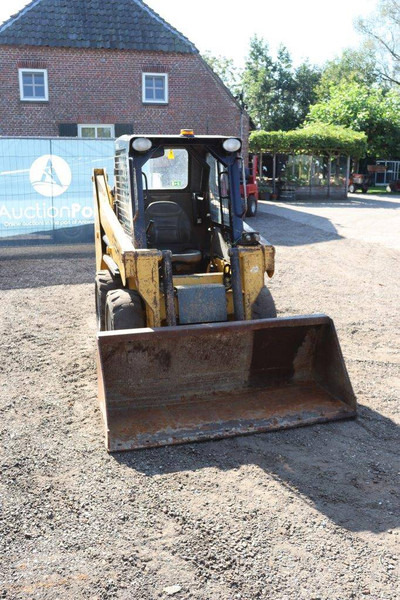 Wheel loader Gehl R105