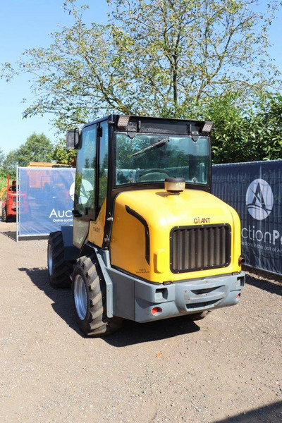 Wheel loader Giant V5003T