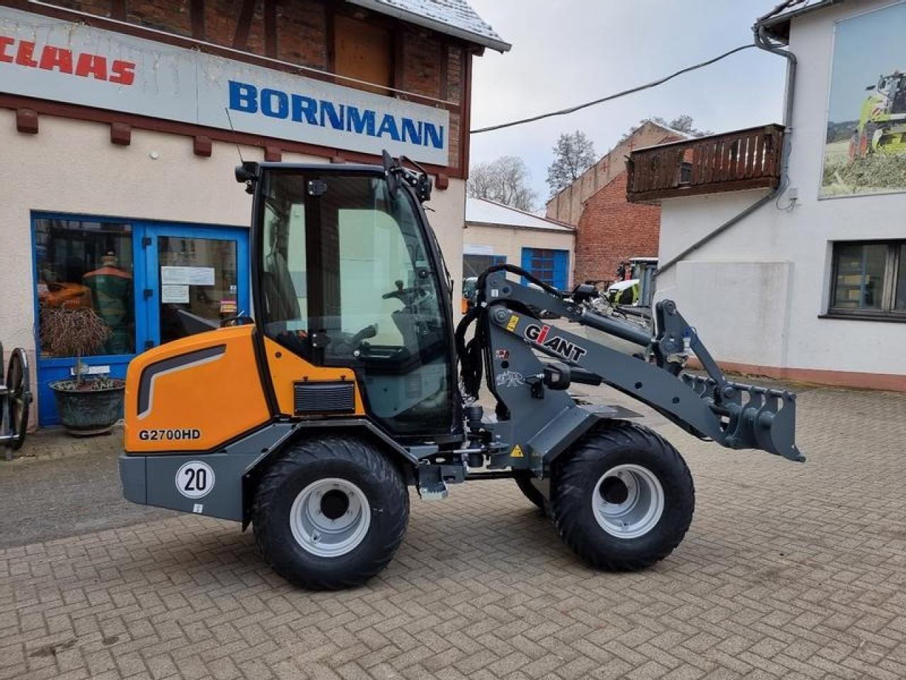 Wheel loader Giant g 2700 hd mit kabine und euro aufnamhe