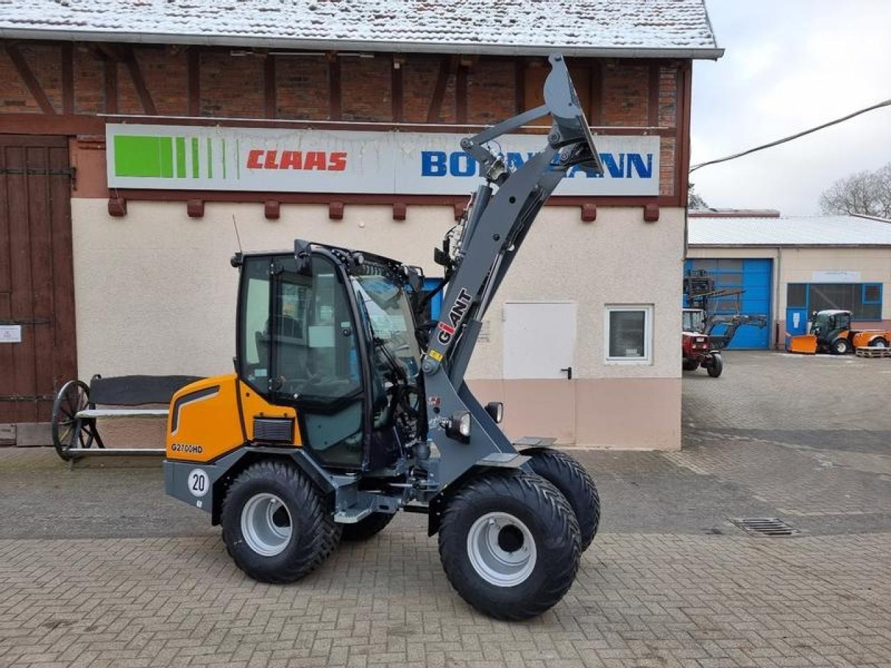 Wheel loader Giant g 2700 hd mit kabine und euro aufnamhe