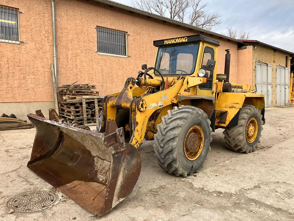 Wheel loader Hanomag 44D