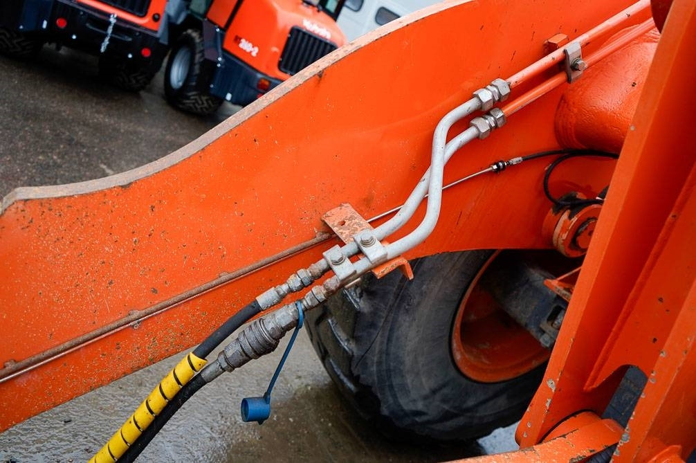 Wheel loader Hitachi ZW150 PITKÄT AISAT, VAAKA