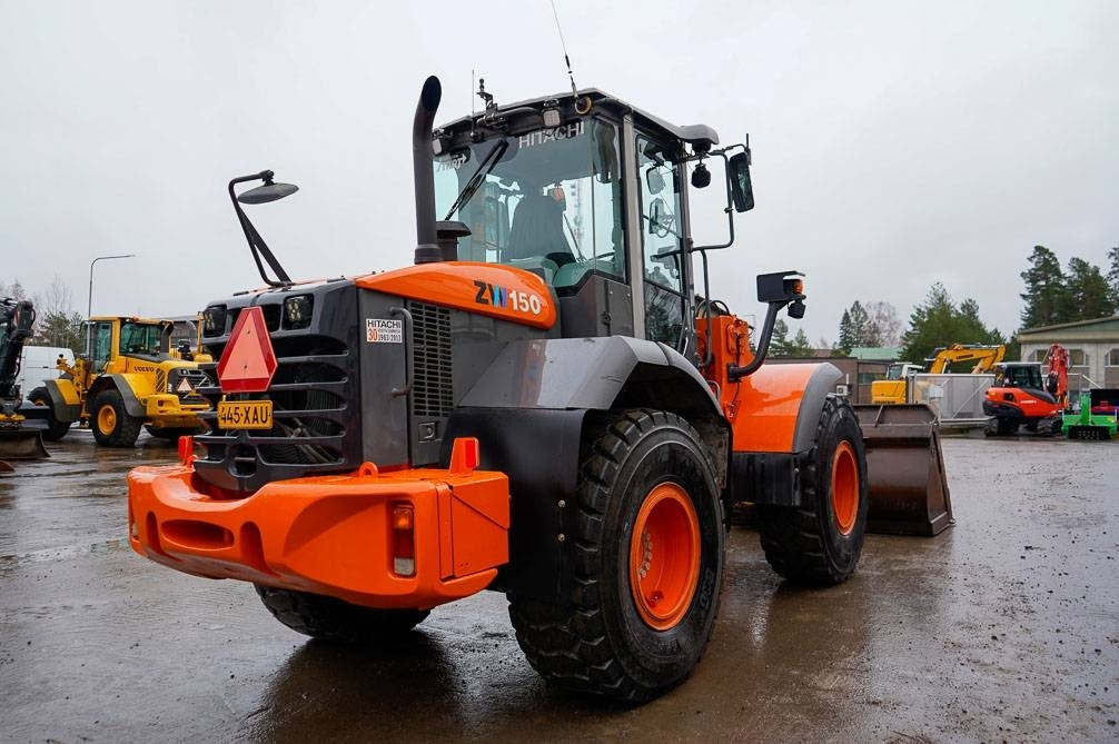 Wheel loader Hitachi ZW150 PITKÄT AISAT, VAAKA