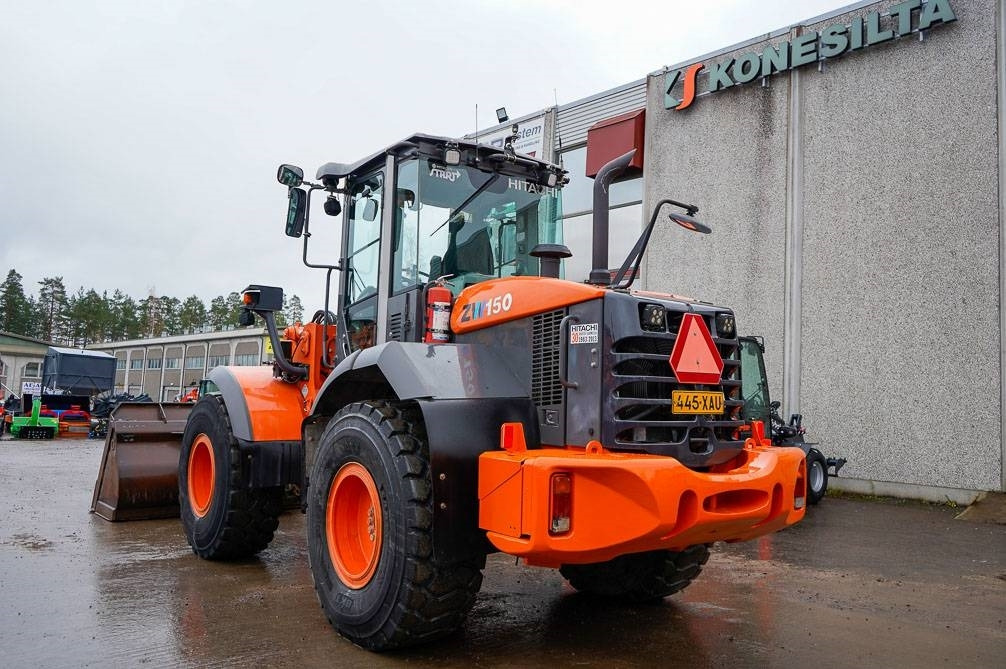 Wheel loader Hitachi ZW150 PITKÄT AISAT, VAAKA