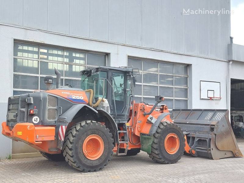 Wheel loader Hitachi ZW250-6 High Lift