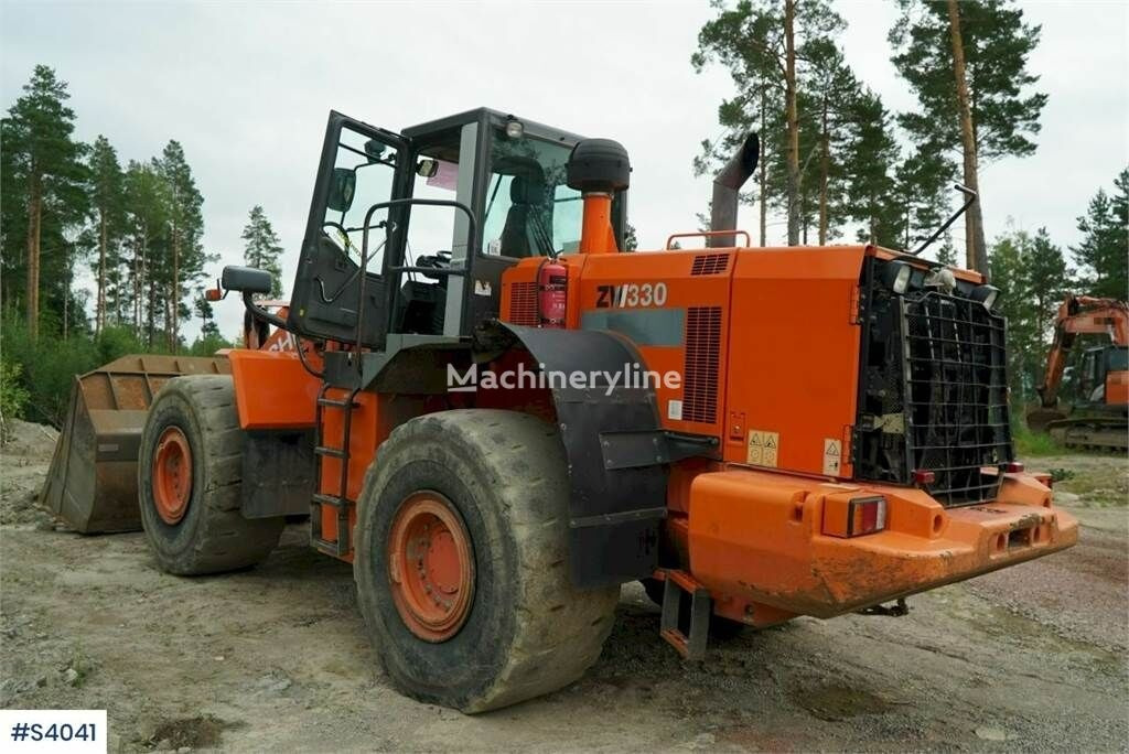 Wheel loader Hitachi ZW330 with Bucket