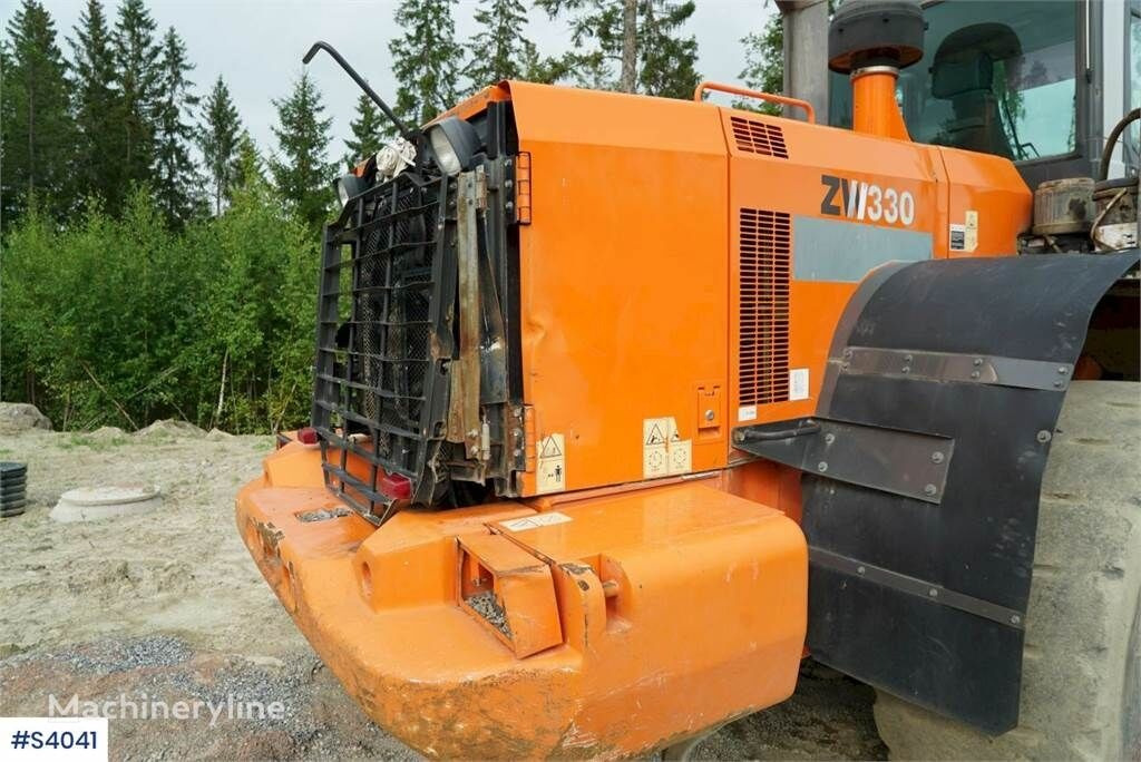 Wheel loader Hitachi ZW330 with Bucket