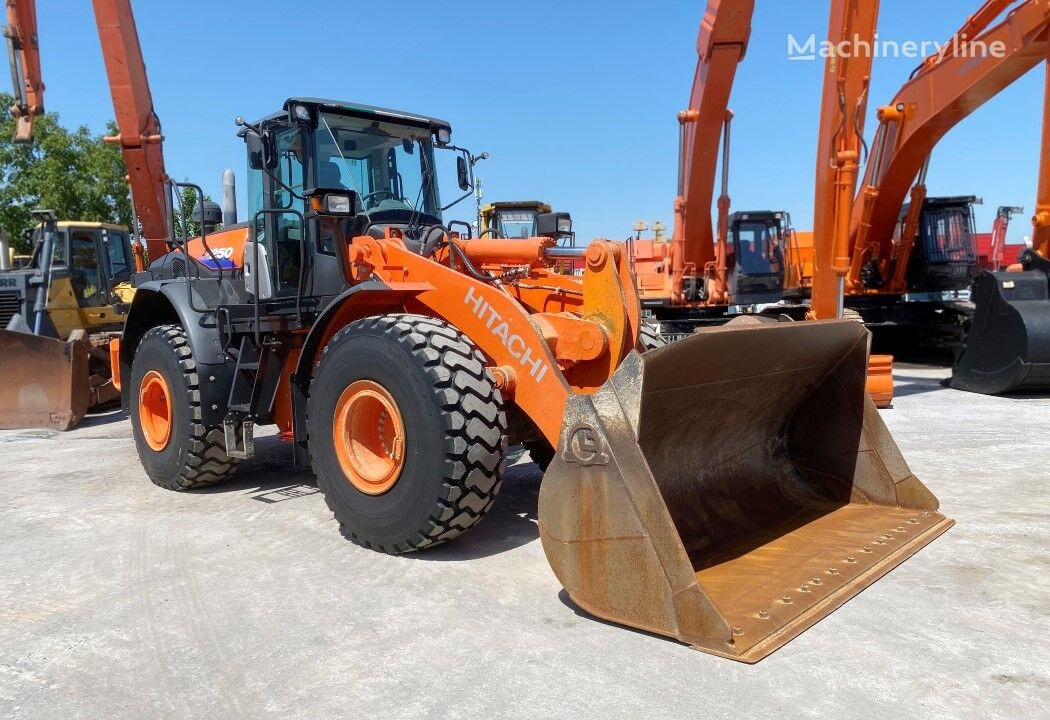 Wheel loader Hitachi ZW 250-6