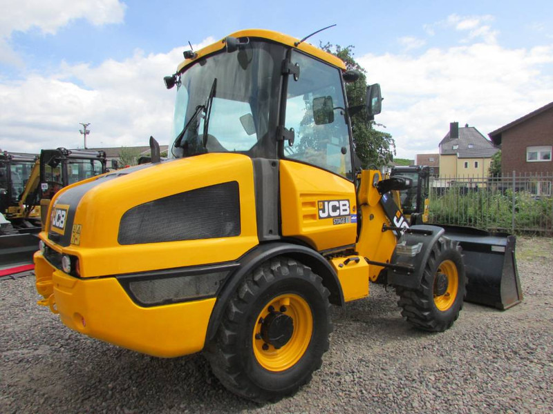 Wheel loader JCB 406