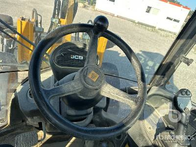 Wheel loader JCB 406 T4