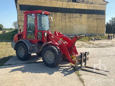 Wheel loader JCB 408B