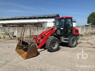 Wheel loader JCB 409