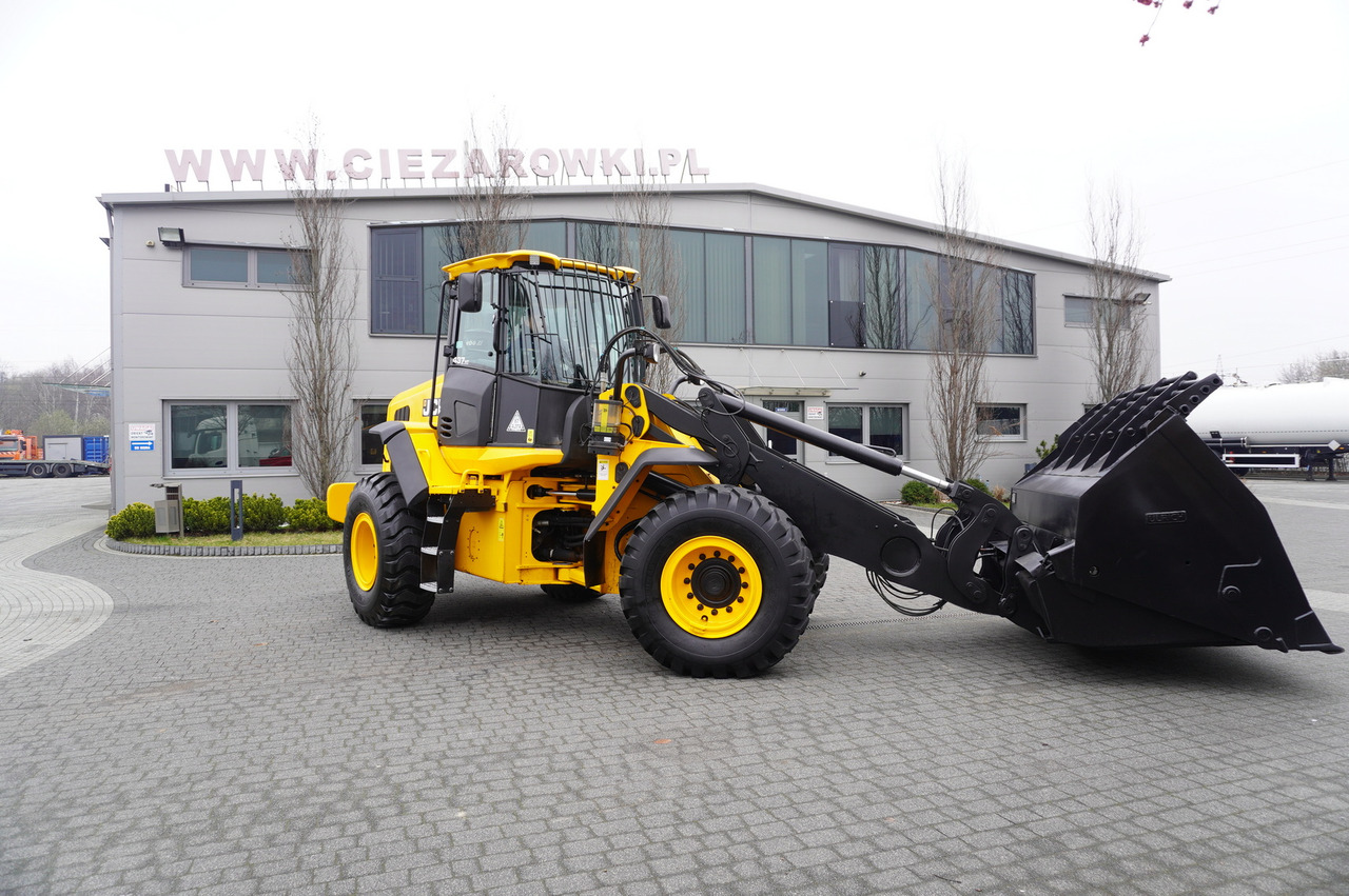 Wheel loader JCB 437 HT T4 / Long reach / 17t