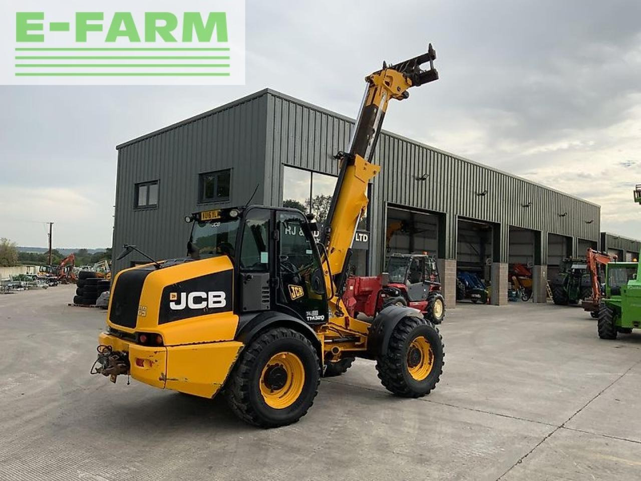 Wheel loader JCB tm320 agri pivot steer (st20650)