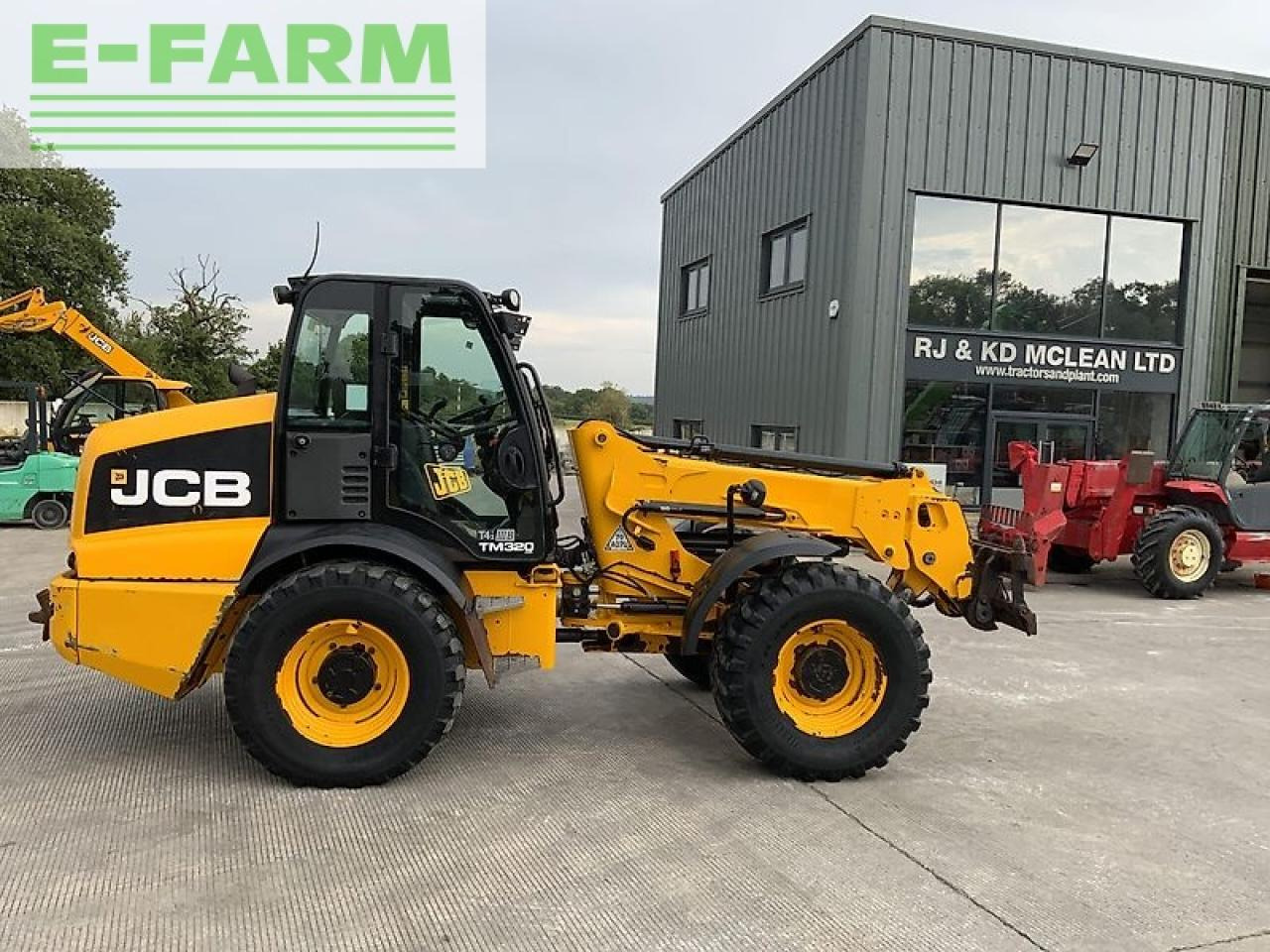 Wheel loader JCB tm320 agri pivot steer (st20650)