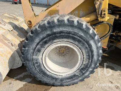 Wheel loader KOMATSU WA250-1H Chargeuse Sur Pneus