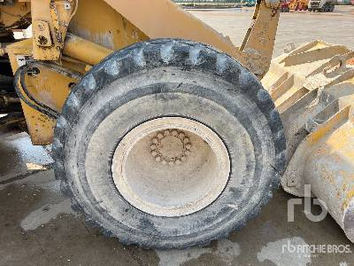 Wheel loader KOMATSU WA250-1H Chargeuse Sur Pneus