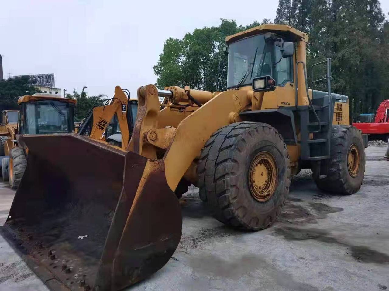 Wheel loader KOMATSU WA500-3