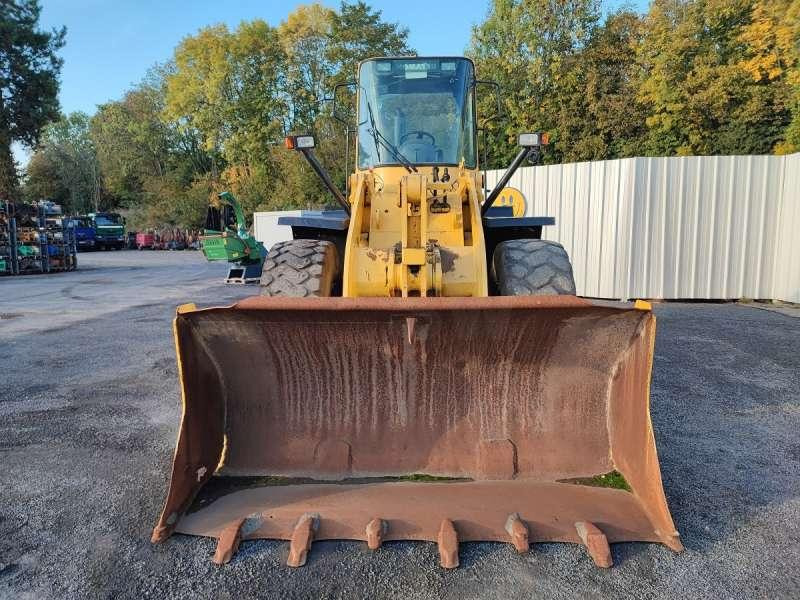 Wheel loader Komatsu WA270-3