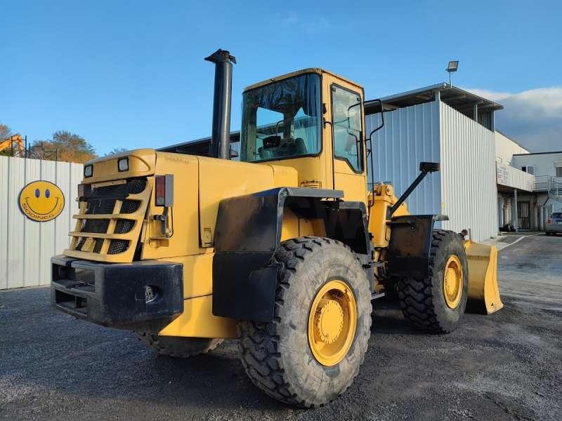 Wheel loader Komatsu WA270-3