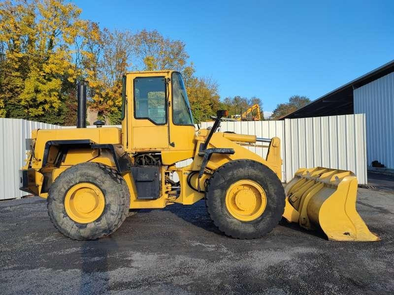 Wheel loader Komatsu WA270-3