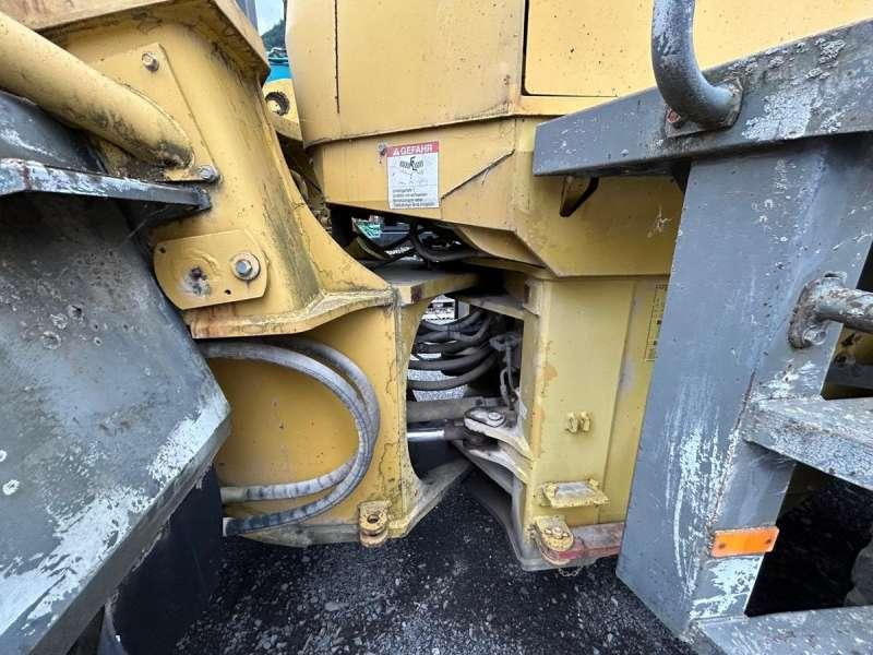 Wheel loader Komatsu WA380-3H MACHINE SUISSE