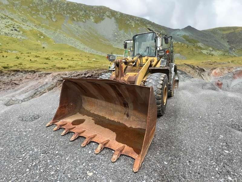 Wheel loader Komatsu WA380-3H MACHINE SUISSE