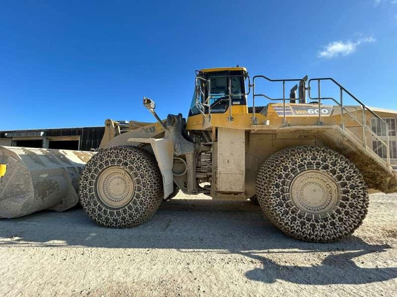 Wheel loader Komatsu WA600-8E0