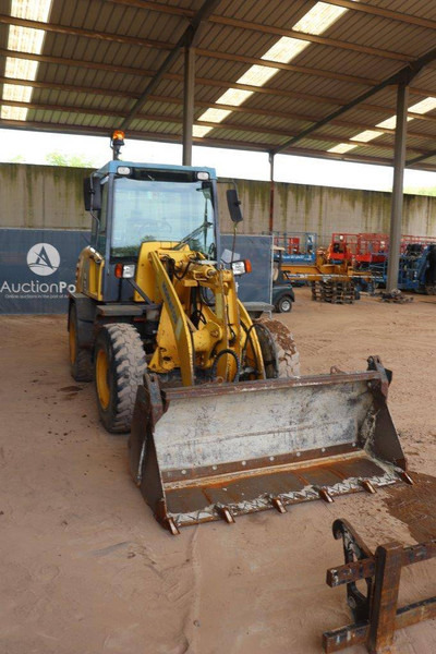 Wheel loader Komatsu WA75-3