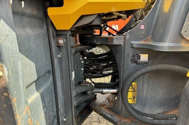 Wheel loader Komatsu WA 470-5H