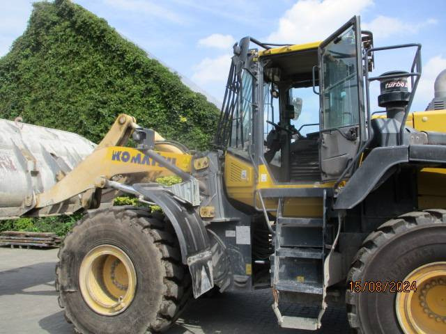 Wheel loader Komatzu WA 380 - 8