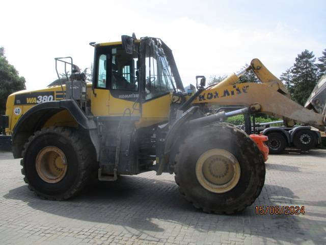 Wheel loader Komatzu WA 380 - 8