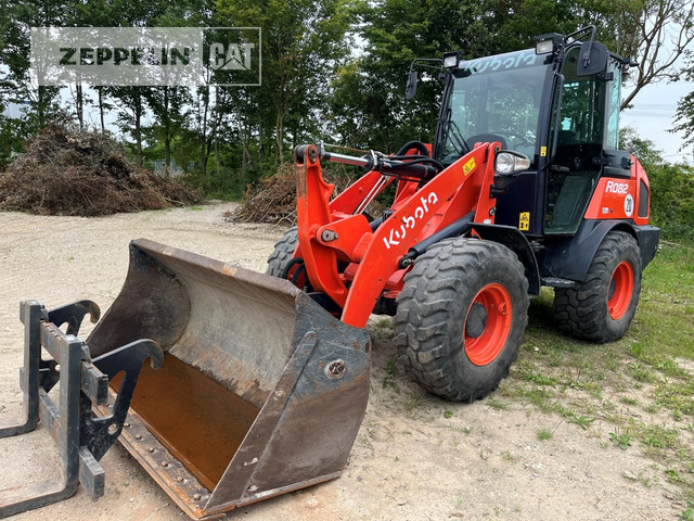 Wheel loader Kubota R082