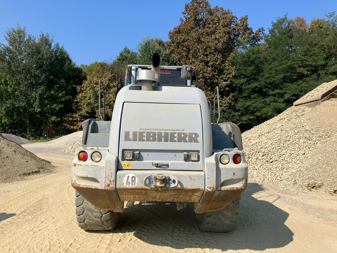 Wheel loader LIEBHERR L 566