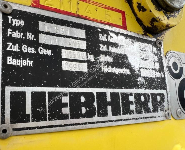 Wheel loader Liebherr L522 L521