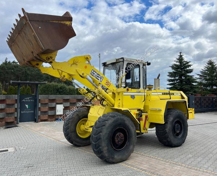 Wheel loader Liebherr L522 L521