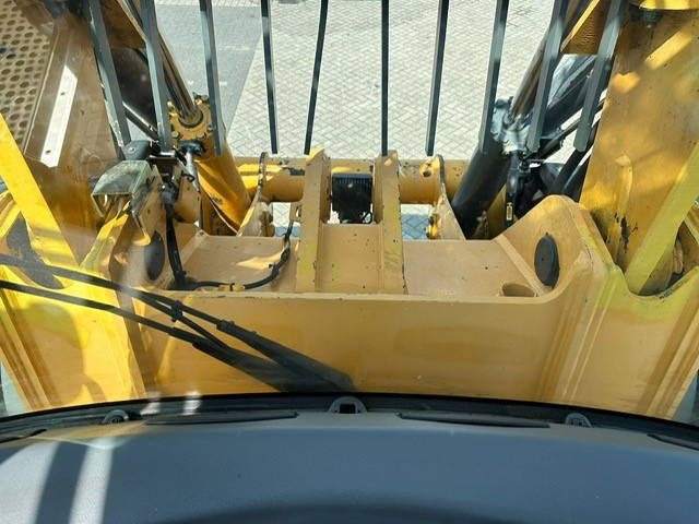 Wheel loader Liebherr L580 Loghandler