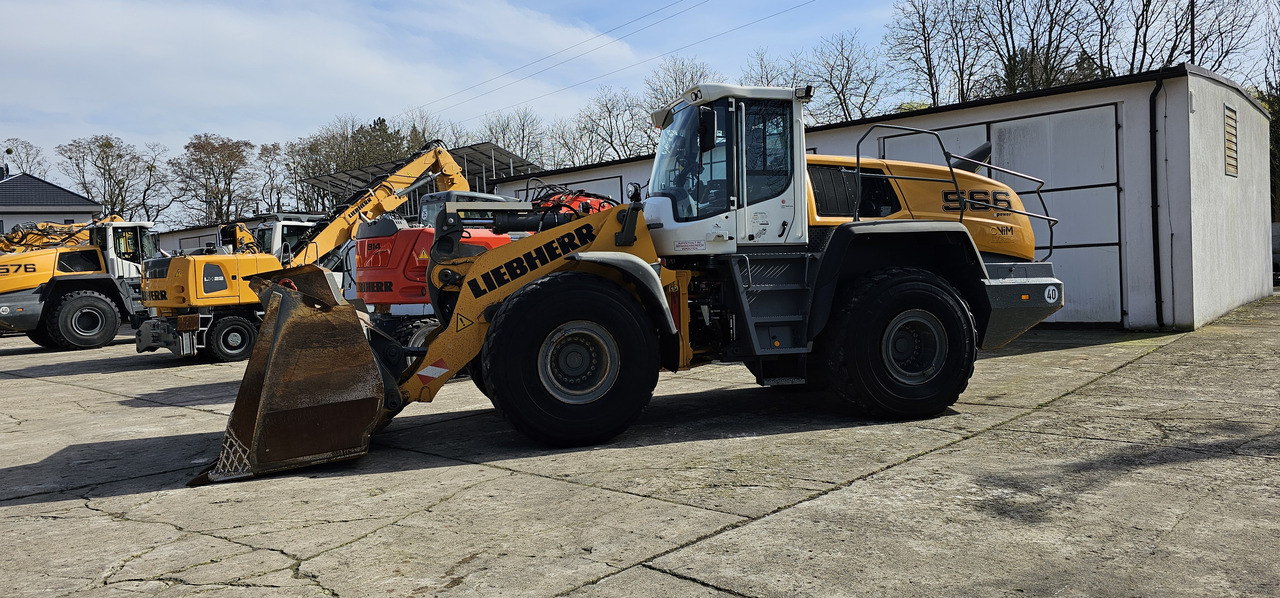 Wheel loader Liebherr L 566 Xpower