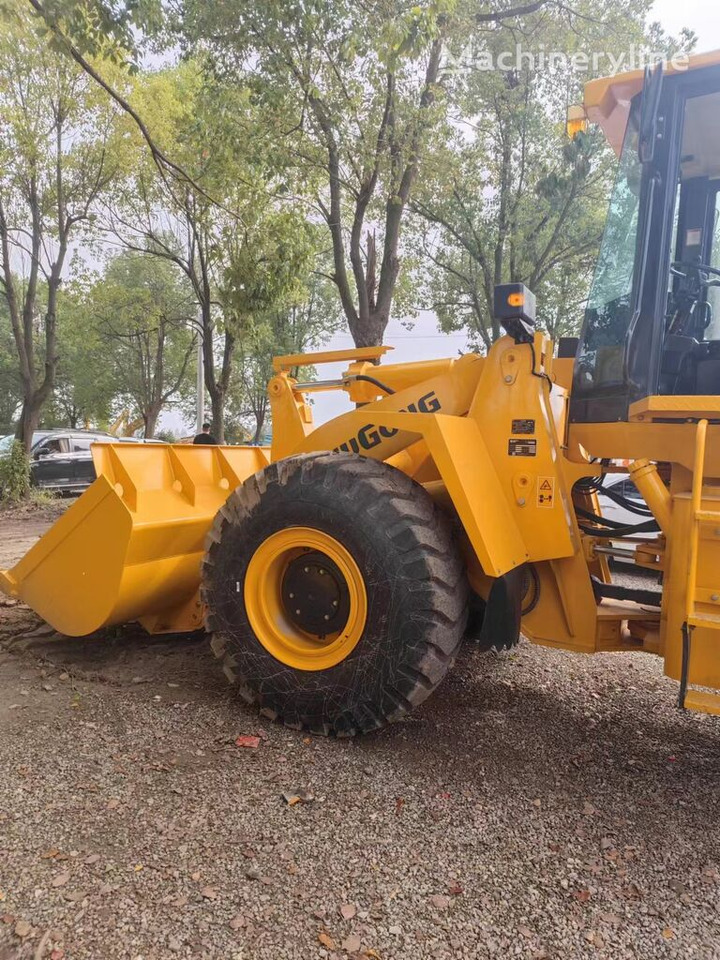 Wheel loader LiuGong CLG 856