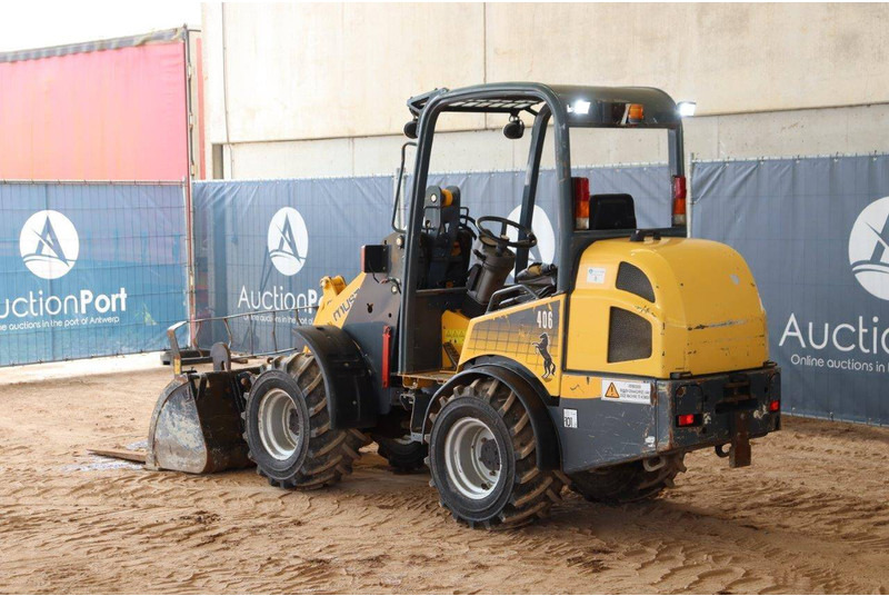 Wheel loader Mustang AL406