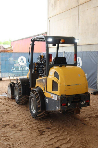 Wheel loader Mustang AL406