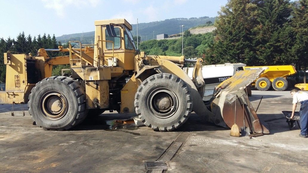 Wheel loader PALA CARGADORA CATERPILLAR 988B