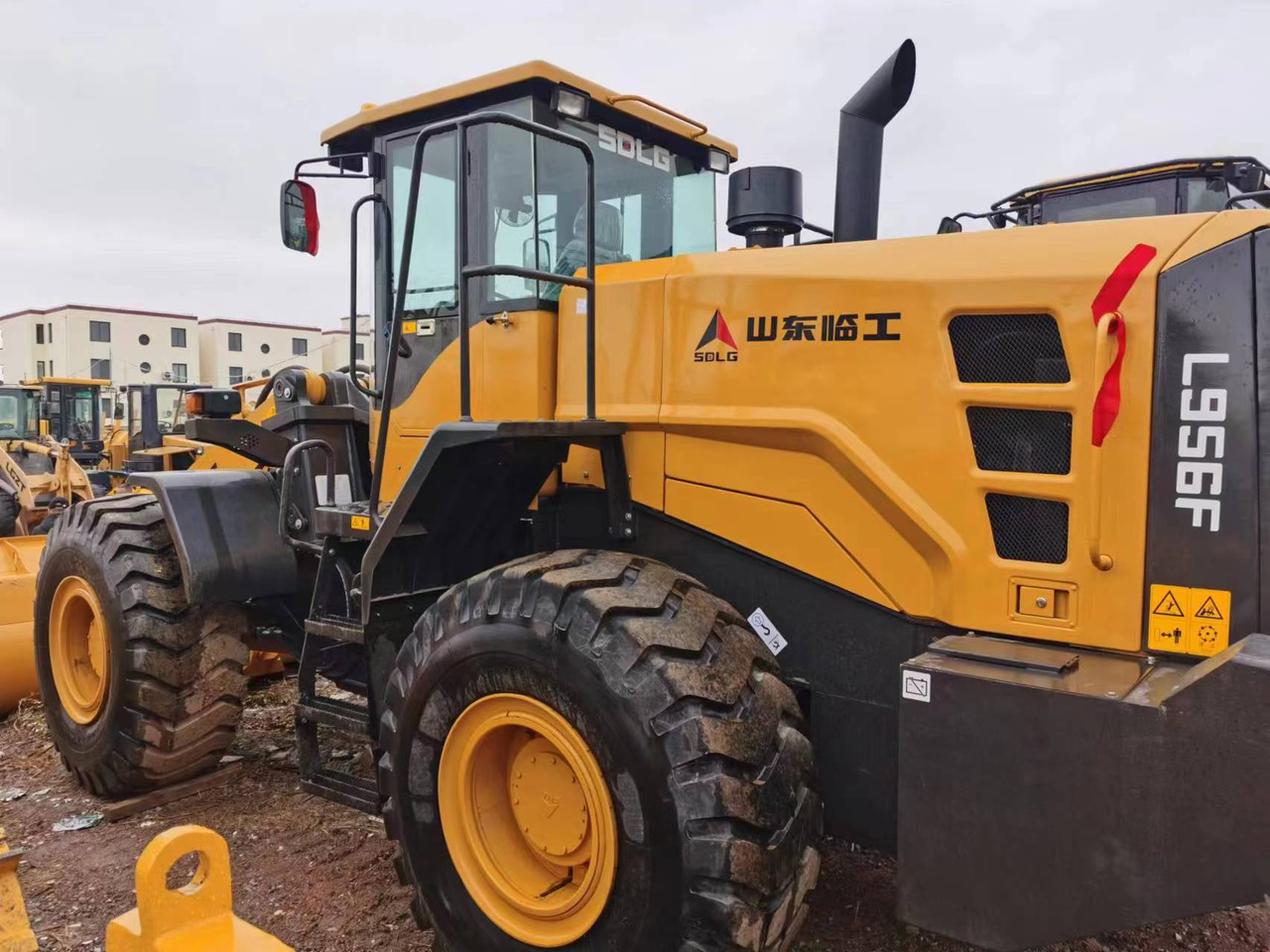 Wheel loader SDLG L956F