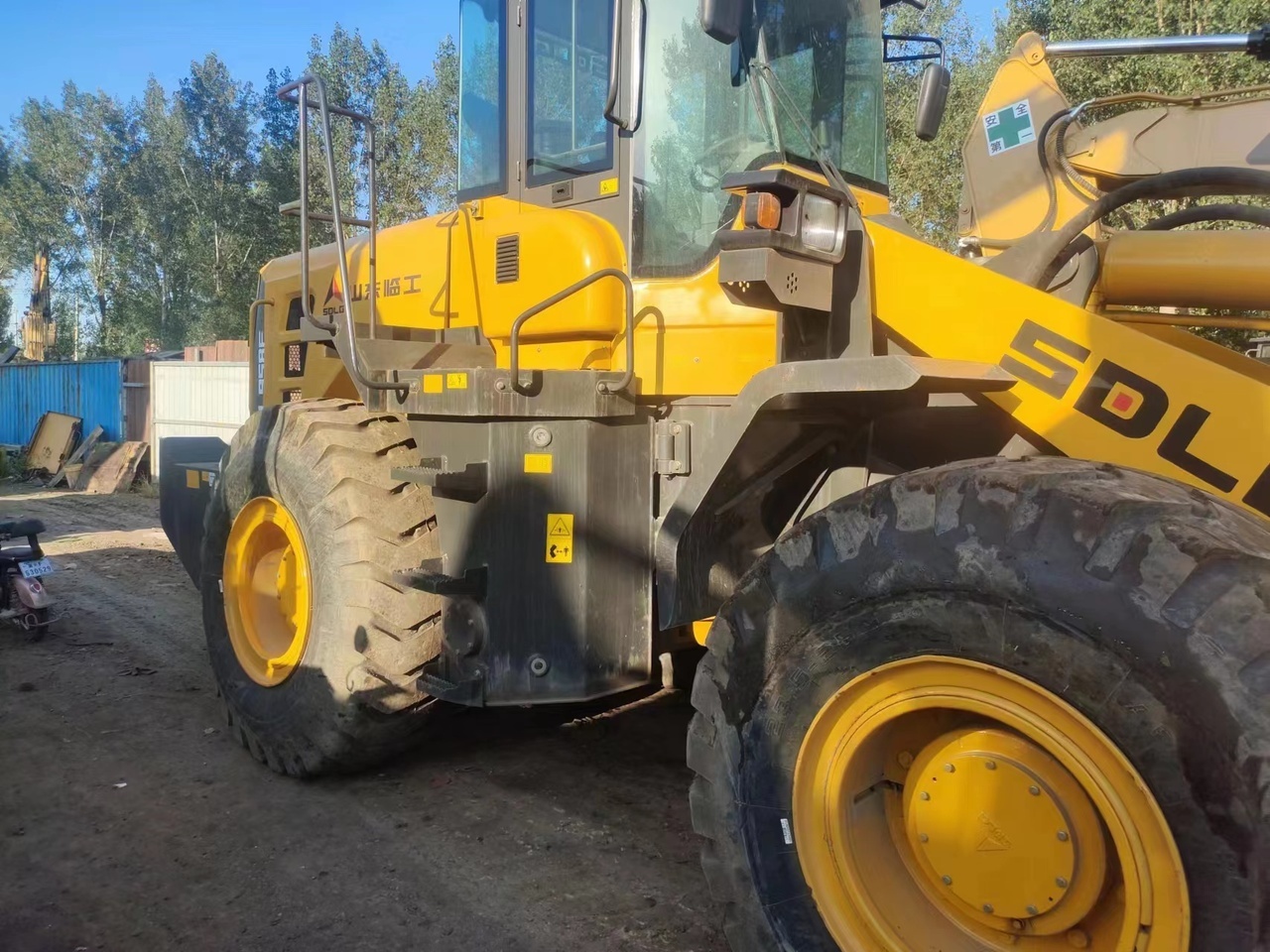 Wheel loader SDLG L958F