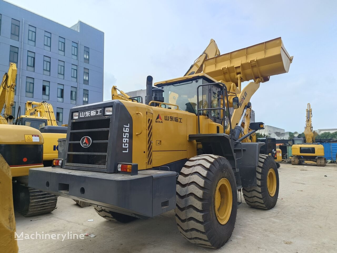 Wheel loader SDLG LG956