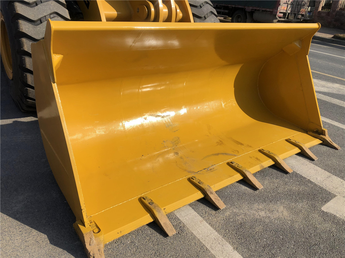 Wheel loader SDLG LG956